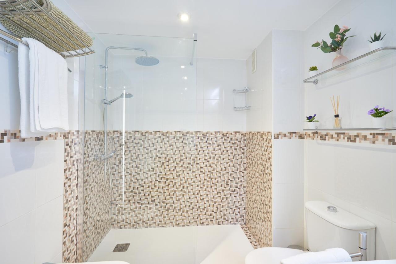Apartamento Malaga City Beach Exterior foto